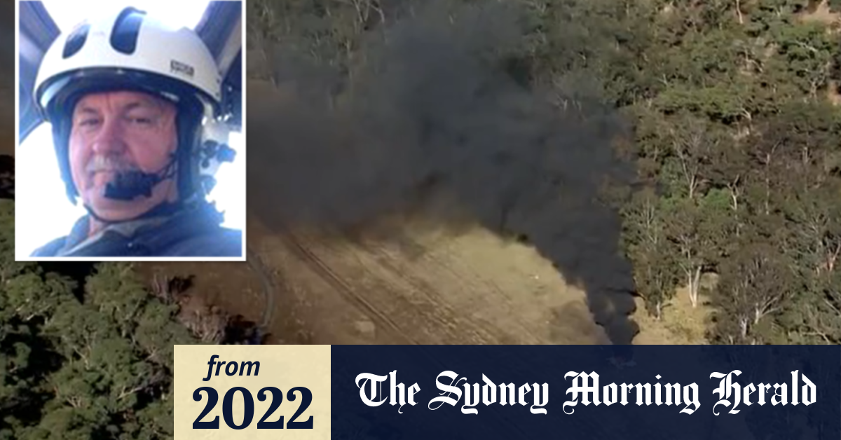 Video Pilot dies after helicopter crash in Sydney